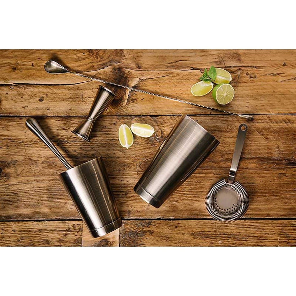 Mug incurvé plaqué laiton vieilli Moscow Mule Beaumont 500ml